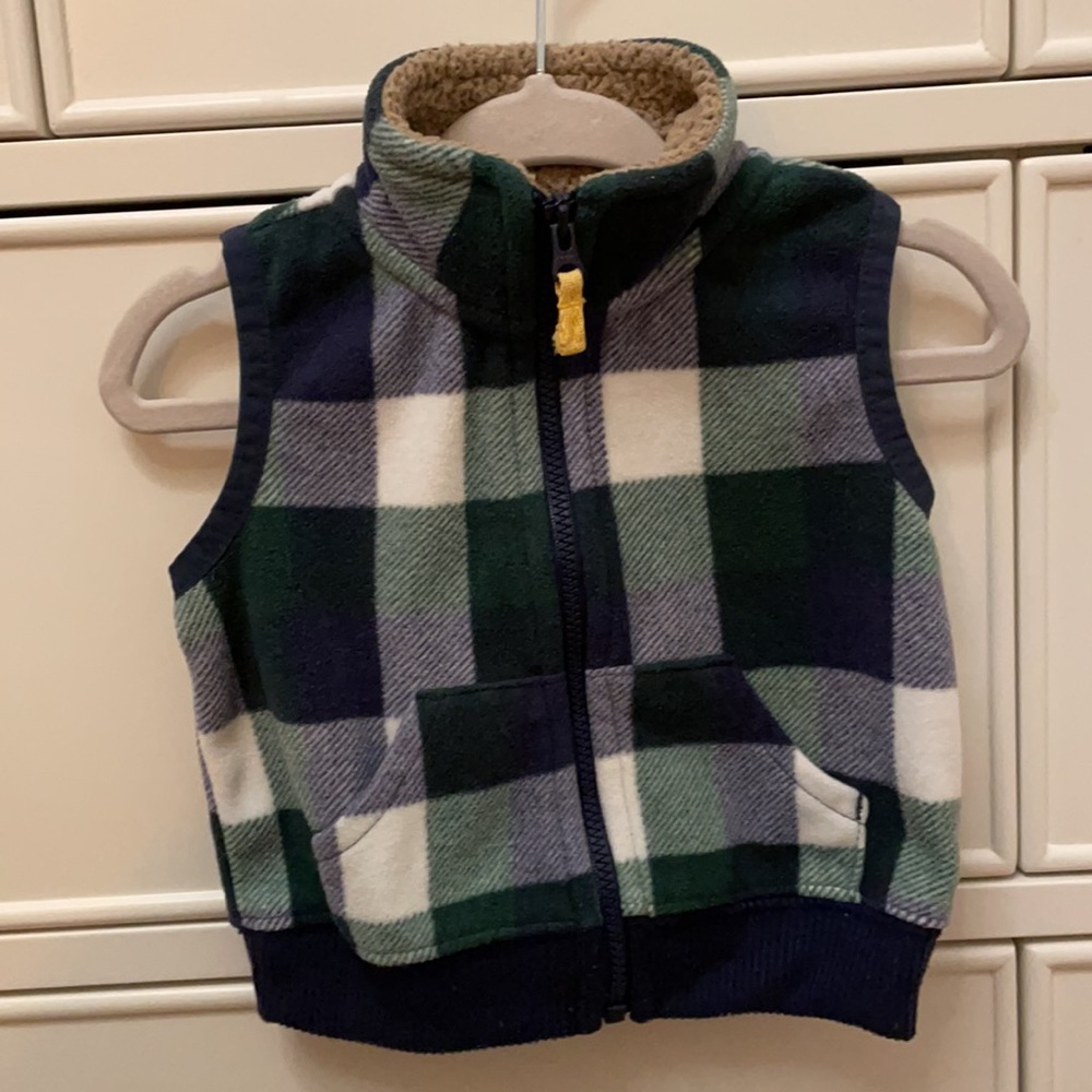 🔵3/$12 cute zip up plaid flannel fleece vest
